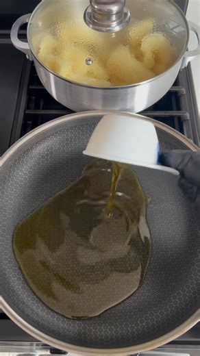 7.6K views · 128 reactions | Yuca Al Mojo  Ingredients : 2 lbs...