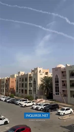 WATCH: A Filipino in Dubai shares a video of an intercepted drone early Sunday, March 1. Fresh blasts were heard across the Gulf cities of Dubai, Doha, and Manama on Sunday morning after a day of Iran strikes in the region in retaliation for US and Israeli attacks. | 📹: Mendoza •⁠ ⁠Follow our live updates here: https://inqnews.net/IranUSIsraelStrike | INQUIRER.net