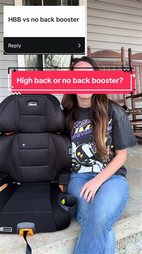 High Back Booster or No Back Booster, which one should your child be riding in? Let's talk about it! *Reminder, a child must be at least 5 years old, 40 lbs, and have the maturity to sit correctly for the entire ride in order to graduate to a booster seat. *Reminder #2, a child must pass the 5 step test before graduating from a booster to the seatbelt alone. Typically this happens around age 10-12, not 8 like most laws say. #cpst #fyp #carseatsafety #boosterseat