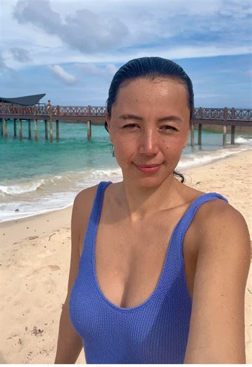 Enjoying the sound of the waves and some beach time in one of the beaches in Tawi-Tawi island. If you want to see the whole resort, check out the full vlog here: https://youtu.be/dQp9mOHbtd8?si=VHHbEOfzB1BDfcU2 #TawiTawi #ResortTour