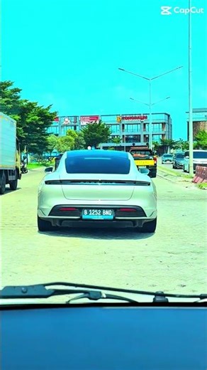 Porsche cars are incredibly Luxurious👍👍#shortsyoutubeviralvideo