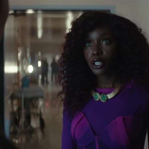 Barbara Gordon and Nightwing Highlights in Titans Edit