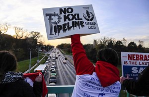 Judge halts construction of Keystone XL pipeline