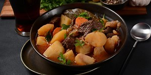 Traditional Irish Foods and Drinks To Try on Your Next Trip