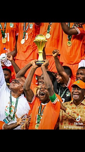 Nous marcherons désormais avec assurance. Car nous sommes un seul peuple. | Geneviève Brou