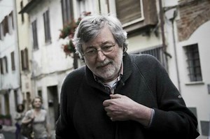 Il significato di Cyrano, la canzone di Guccini sulla denuncia sociale e l’amore per Rossana