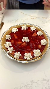 24K views · 930 reactions | easy no bake pie strawberry jello pie made with simple ingredients | Heartwarming Productions | Facebook