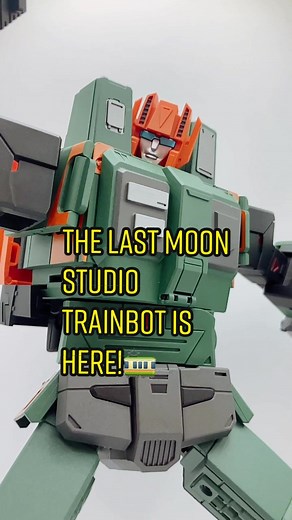 Moon Studio Green Zone Suiken Review | Toy Collector Transforming Trainbot