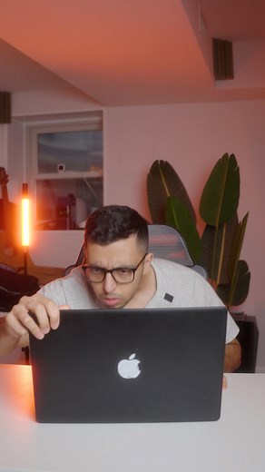 369K views · 2.4K reactions | incognito mode is not safe!  #incognito #cybersecurity #persiantechguy #techtook #tech | Tech With Unes | Facebook