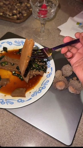 How to Make Delicious Dotorimuk (Acorn Jelly) at Home