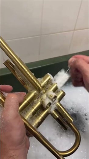 Upgrade your brass cleaning with the KGUmusic Cleaning AQUA Nozzle.