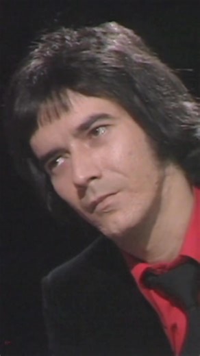 "we'll eventually make it, it doesn't matter what they think" - sex pistols & malcolm mclaren on nationwide, 1976 | Sex Pistols