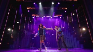 ⭐️SPECIAL OFFER⭐️ Unexpected Twist - All tickets £5 (including fees) Book online using promo code: TWIST (Terms and conditions apply) 🎟 bit.ly/3Jp8EoU Unexpected Twist is the re-telling of the Charles Dickens classic, Oliver Twist, by one of the best-loved figures in the children’s book world, Michael Rosen. Combining two stories in one; Rosen’s story and the Dickens classic that inspired it. Two stories that twist together, unexpectedly! Shona and her class are studying the book, Oliver Twist.