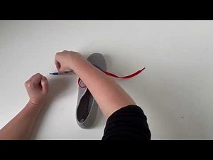Teaching shoelace tying using backwards chaining - stage 1