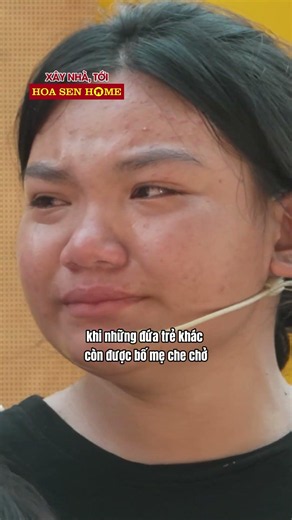 Everyone is heartbroken hearing the 16-year-old sister's cries after losing both her parents