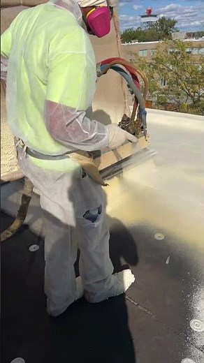 Commercial Roofing Installation in Cleveland, Ohio with Spray Foam #cleveland #roofing #spray #ohio