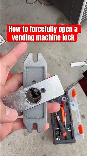 How to forcefully open a vending machine lock