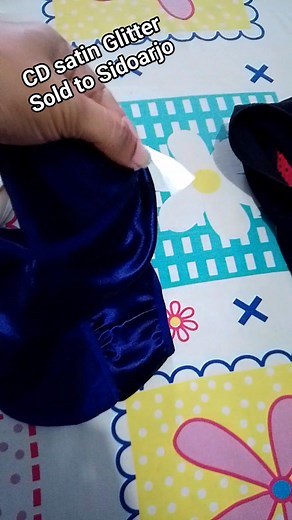 Celana dalam satin Glitter sold out to Sidoarjo. Thanks buat yang sudah order...😊🙏 #CD #panties #celanadalam #celanadalamsatin #satinpanties #CDsatin #reels #jangkauanluas #fyp #lingerie #satinlingerie | Martadinata