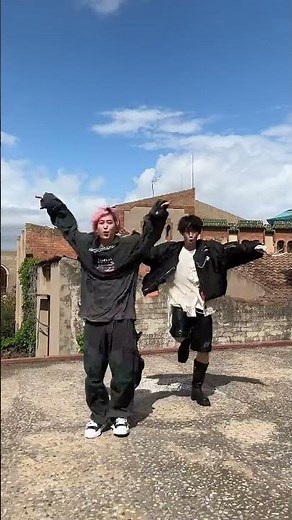 [EMPIRE] #SnowMan #SnowMan_EMPIRE #EMPIRE #RAYS #宮舘涼太 #佐久間大介