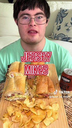 Jersey Mike's sandwich review and mukbang