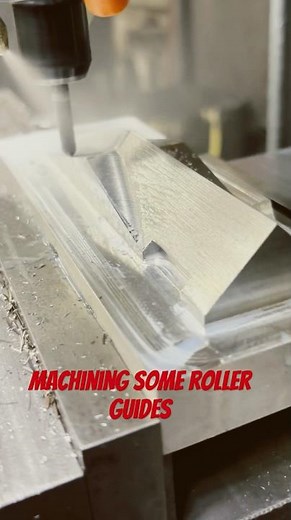 Machining a 3d guide #cnc