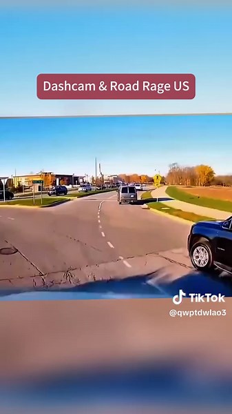 US Dash Cam #dashcam#drivingfail#dashcamvideos#dashcamusa#dashcamlessons