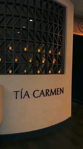 Warm lights, bold flavors, and a touch of holiday magic - dinner at Tia Carmen Indian Wells feels like a festive escape all on its own. From wood-fired dishes to desert-rooted cuisine, every plate is a celebration. ✨ Have you booked your reservation yet? 🔗 https://bit.ly/45RN9Wp 📍 Grand Hyatt Indian Wells Resort & Villas 🎥 ytbossbae | thekrisadventures | iamythanh | Indian Wells, California