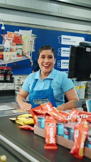 ¡Llegó el Llévalo Gratis de Makro! 🛒💙💛🤩 Aliado, este es el momento perfecto de abastecerte como se debe, porque tus compras vienen con más productos para tu negocio y GRATIS 🥳
