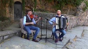 39K views · 701 reactions | Aleksandar Sofronijevic i Stefan Ilic - Moravsko predvecerje | Bozanstvena Muzika | Facebook