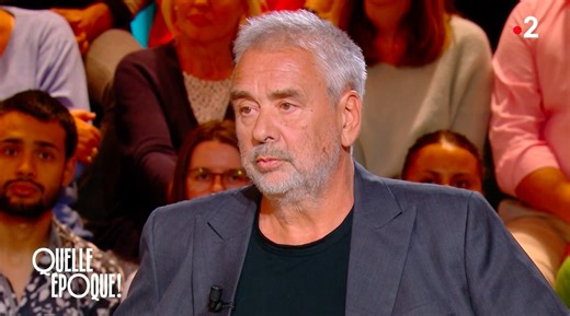 "La quoi pardon ?" : Luc Besson dézingue la grande famille du cinéma dans Quelle Époque ! (VIDEO)