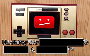 这款小小的游戏机，竟有如此强大的保护系统！如何破解 ○○○® ○○○○ & ○○○○○™ 才不会触发保护系统？（外挂字幕）