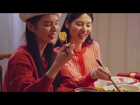 Hello Kitty x Kipling