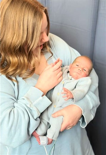 From 1 day old in the NICU to the happiest little boy. Being a NICU mom was the hardest and most beautiful chapter of my life 🩵 If you’re in the NICU right now, this is your reminder that these tiny babies are unbelievably strong 🫶🏻 ➡️ Follow for more NICU-to-toddler mom life and the baby products that actually helped us 💌 You can shop our favorites at the link in my bio #nicubaby #nicujourney #niculife #preemiebaby #32weeker @Philips Avent @Peg Perego USA