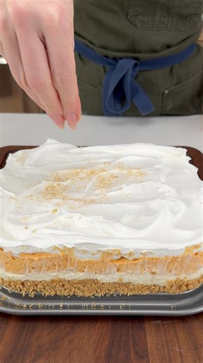 1.1M views · 4.7K reactions | If you love pumpkin pie, you’ve got to try this one. It’s creamy, light, and completely no bake—perfect for fall gatherings or a last-minute dessert. Comment "pumpkin lush pie" and I’ll DM you the full recipe! https://thesaltycooker.com/pumpkin-lush-pie/ #pumpkinpie #fallbaking #nobakedessert #easyrecipe #dessertlover #fallvibes #thanksgivingdessert #pumpkinseason #recipeoftheday #fblifestyle | The Salty Cooker | Facebook