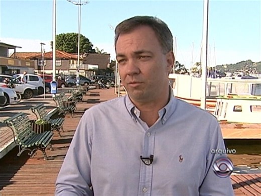 Gean Loureiro deixa a UTI de hospital em Itajaí