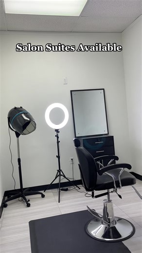 Come Tour our new salon suite location! Call 713-885-5611 more information . #houstonsalonsuites #salonsuites #houstonhairstylist #salonsuiteshouston