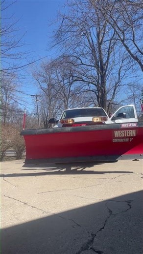 Western 9' snow plow operation