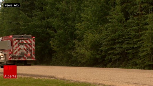 LE TÉLÉJOURNAL ALBERTA - les flammes à moins de 2 km d’Edson, les autorités sur le qui-vive. L’actualité de la semaine. Légère baisse du chômage en Alberta. Football: athlète et pompier à la fois. Voici l’édition du 10 juin | ICI Alberta
