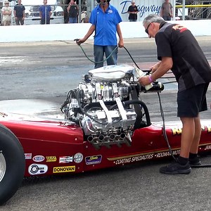 Old School Front Engine Dragster | TomEighty