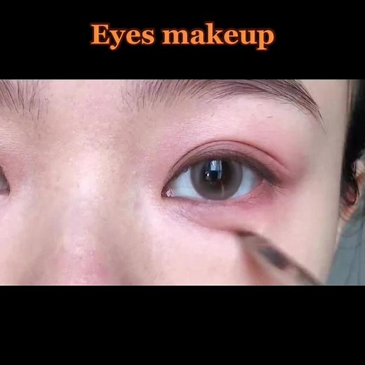 Mastering Eye Makeup Techniques for Perfect Looks