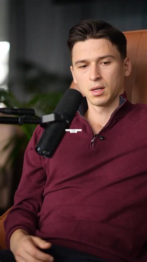 Collagen is such a scam. First it doesn’t even build collagen and second it clogs up your liver. Medical Medium Info #connectivetissue #collagenpeptides #collagenpowder | Theo Bergmann