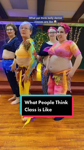 Thanks @aprilrosedance for the amazing choreo! 🥰 #funny #bellydanceclass #bodypositive #agepositive #fatpositive #allbodiesaregoodbodies