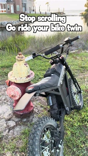 Stop scrolling go ride your bike twin 🏍️ #tuttio
