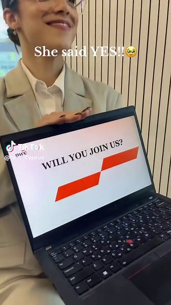 Talking about dream proposals…we got you covered the PwC way😉 Aye-aye Southampton captains, it’s been a pleasure🫡⚓️ #PwCCyprus #PwCCyprusOnTour