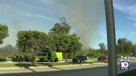Brush fire causes closure of U.S. 1 heading in, out of Florida Keys