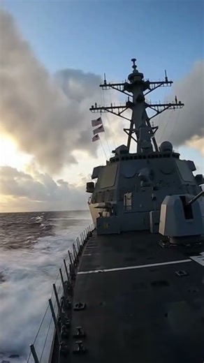 A U.S. Navy Destroyer Locks, Tracks, and Fires Back… The Ocean Turns Into a Battle Zone#NavyDestroy