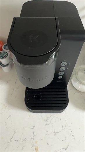 Make breakfast with me 🍳🥓🥯🥔☕️ #yum #foodtok #indigenoustiktok #fyp #rezfam🔥