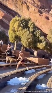 Don’t try this at home:this crazy dude is fearlessly running down backwards over the benches at the Red Rocks Amphitheatre! At least his dog is running in the right direction. The famous outdoor stage is in Morrison in the US state of Colorado. U2’s Live concert film – U2 Live at Red Rocks: Under a Blood Red Sky was recorded here in 1983. 📍 Morrison, US 🎥 instagram.com/ruthlessbeast101 | DW Travel