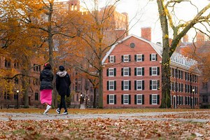 36K views · 2.4K reactions | Brisk but beautiful on Old Campus.  #Yale | Yale University | Facebook