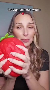 8in Giant Strawberry Squishy, Jumbo Big Cute Realistic Strawberry Stress Ball Soft Squishys Slow Rising Stress Ball for Anxiety Stress Party Favors (Giant Strawberry)